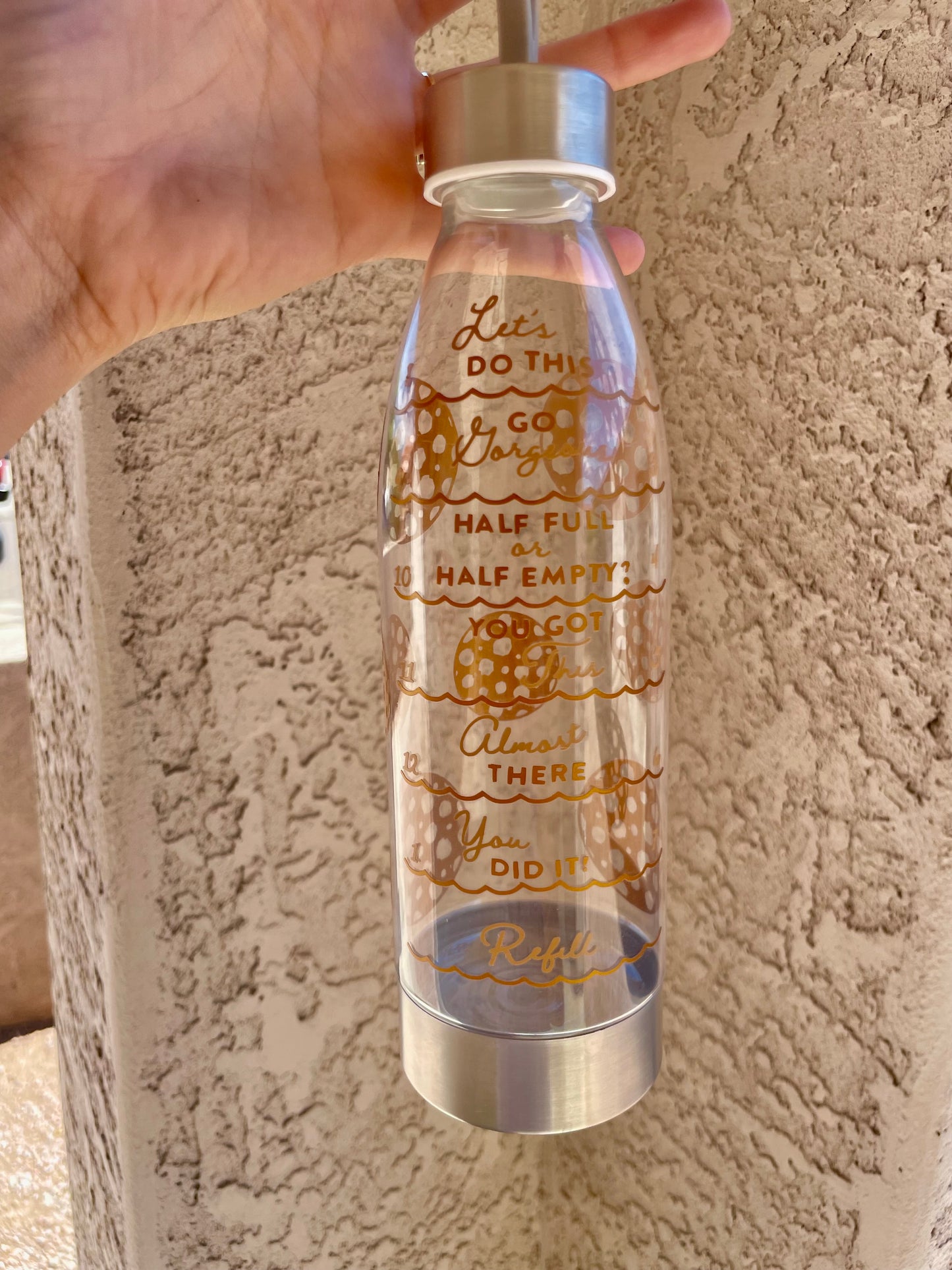22oz Water Tracker Clear Water Bottle